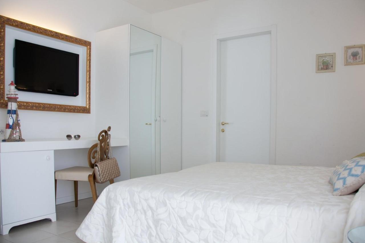 Hotel Albatros ليدو دي يسولو المظهر الخارجي الصورة
