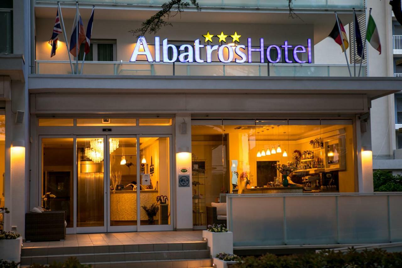 Hotel Albatros ليدو دي يسولو المظهر الخارجي الصورة